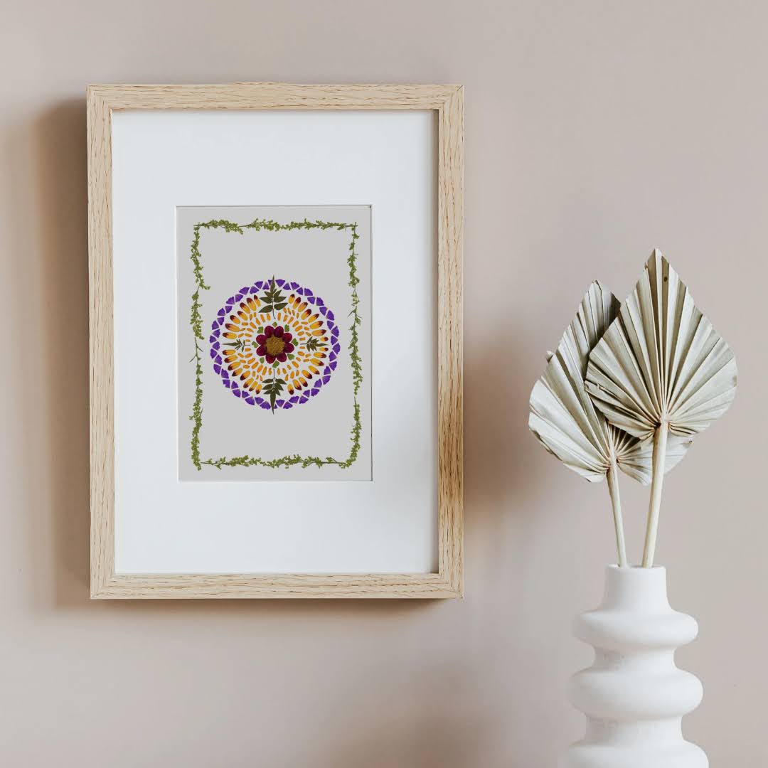 Pressed Flower Art Print - Sun of small petals -