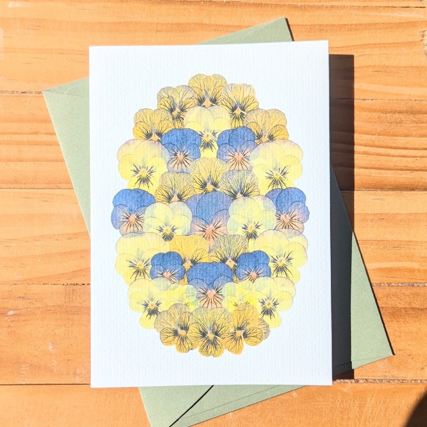 YELLOW VIOLA CARD